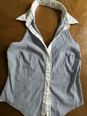 Curetê Designer Sleeveless Striped Halter Shirt - White and Navy